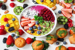 tagAlt.Bright fruit bowl colors Cover