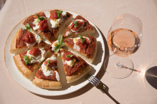 tagAlt.Chiaretto pizza and wine Cover