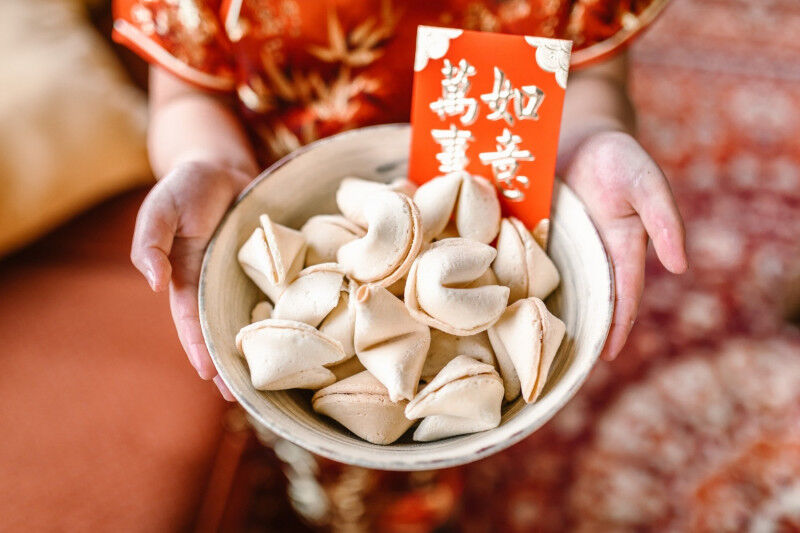 tagAlt.Chinese Fortune Cookies New Year Cover