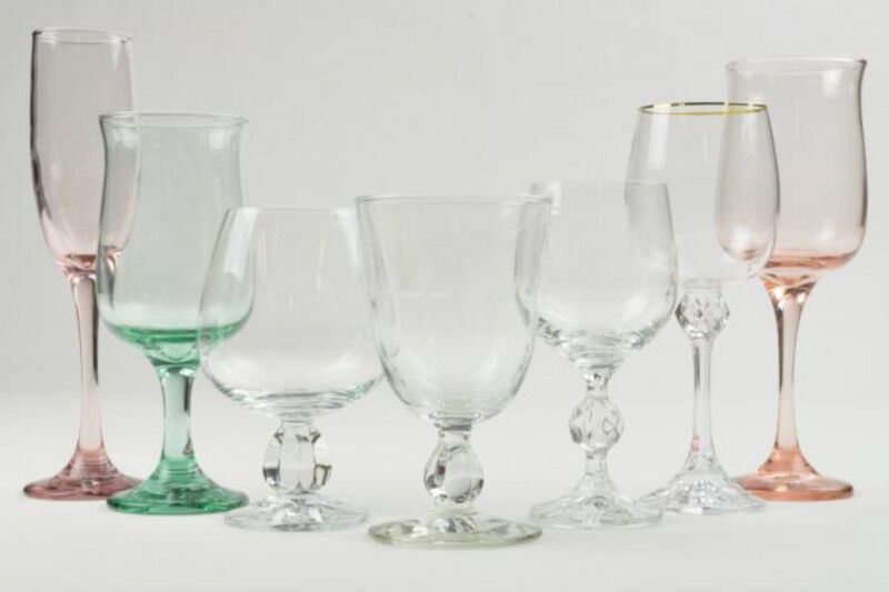 tagAlt.Old school wine glass set different colors Cover