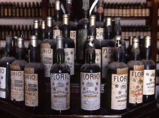 tagAlt.Florio Marsala wines displayed 6